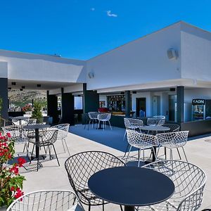 Three Islands Hotel Of Ksamil